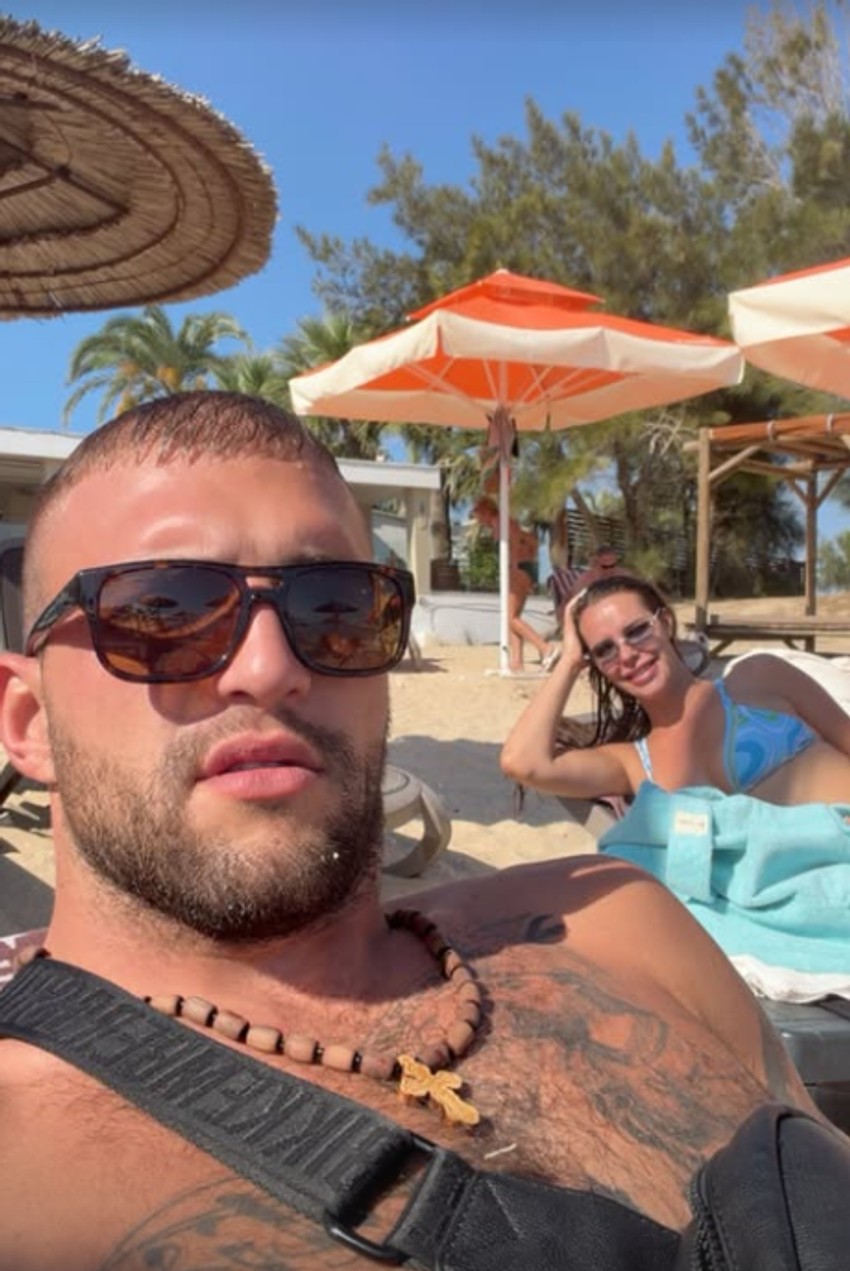 Veljko se oglasio sa Kipra