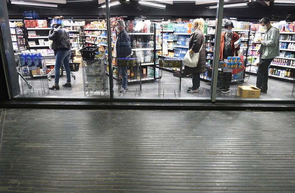 Prodavnice će pred Vaskrs raditi do 16 sati