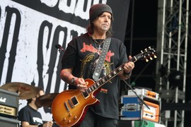 Umro Fil Kempbel, gitarista grupe "Motorhead"