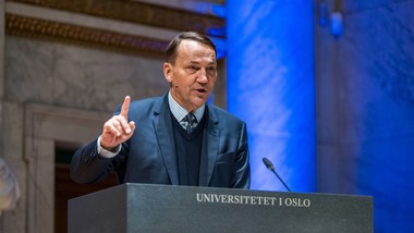 sikorski: konsekwencja polski zyskuje szacunek usa i odstrasza putina