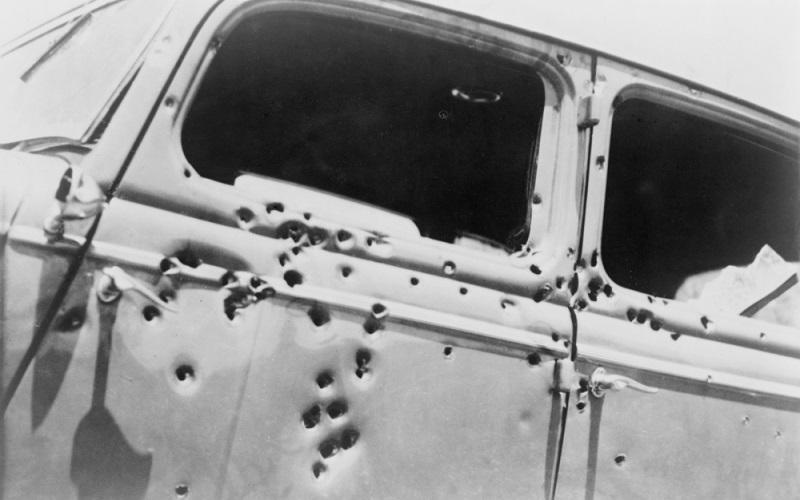 Auto, w którym zginęli Bonnie i Clyde [23 maja 1934 r.]