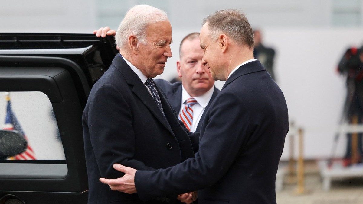 Joe Biden w Polsce. Powitał go prezydent Andrzej Duda