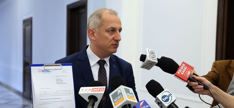 Podsłuchiwania dziennikarzy nie było? PO żąda odtajnienia raportu policji. "Rząd manipulował"