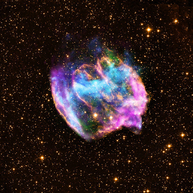 W49B - pozostałość po supernowej znajdująca się w konstelacji Orła