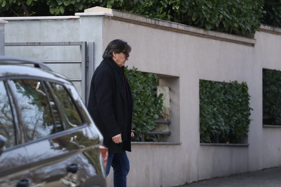 Kuća Zdravka Čolića bačena bomba