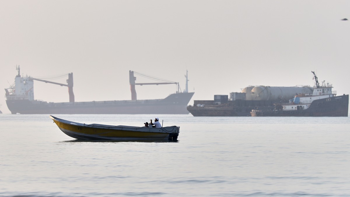 Ormuski moreuz kod obale Bandar Abasa u Iranu 1. juna