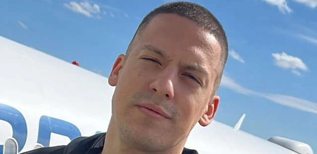 Baki Prasetu ispod fotografija KOMENTARE OSTAVLJA ĆERKA rijaliti zvezde! Šta li će reći kad vidi ovo?!