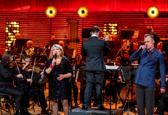 Krystyna Prońko z Piotrem Roguckim z towarzyszeniem Narodowej Orkiestry Symfonicznej Polskiego Radia, 27 listopada 2016, Katowice