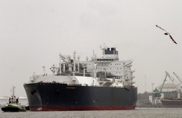 Pływający gazoport 'Independence'