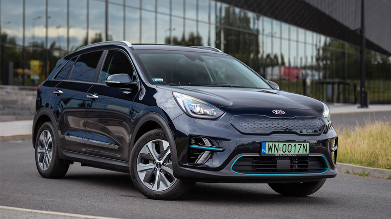 15Kia e-Niro