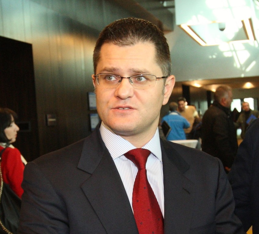 Treba otkloniti uzroke migrantske krize: Vuk Jeremić