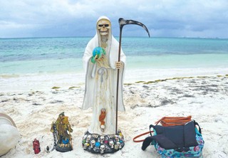 Świat wspaniałych duchów, czyli w stronę Kostuchy [RECENZJA]