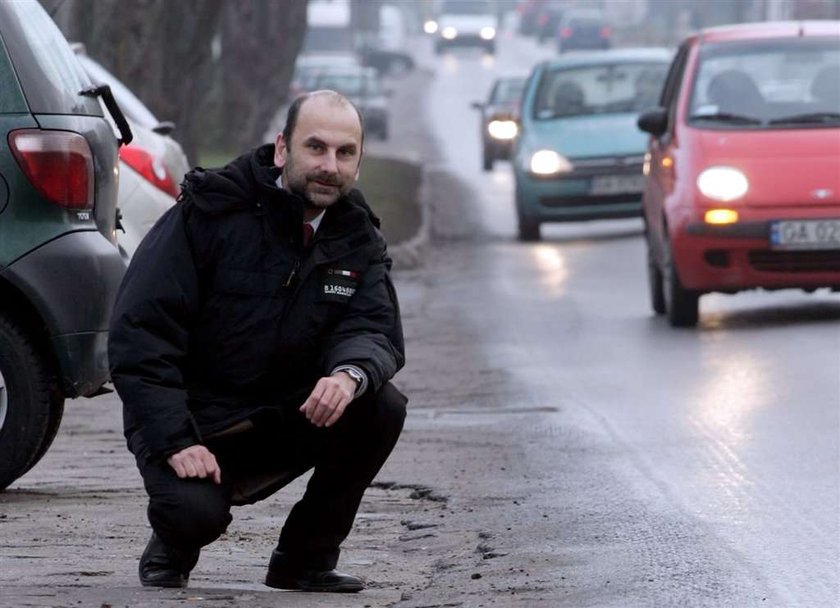 Urzędnicy z Gdyni nie posprzątali nawet w święto