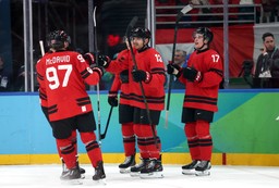 igrzyska olimpijskie. program niedziela 22 lutego. o której startują polacy? kiedy ceremonia zamknięcia?