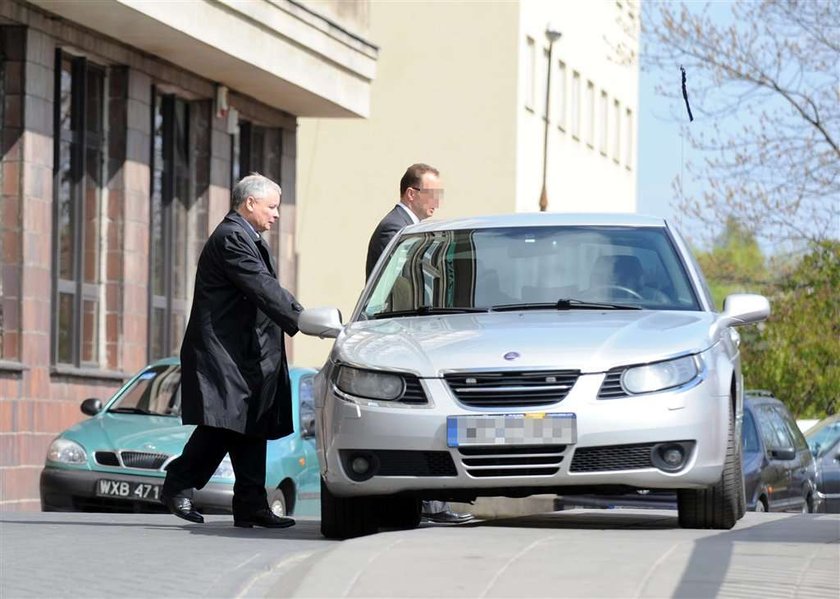 Kaczyński powiedział mamie o śmierci brata!