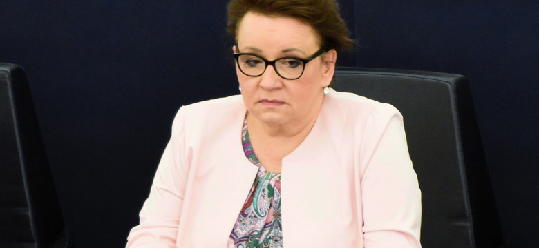 Anna Zalewska ma przeprosić Pomaską. Europosłanka PiS o decyzji sądu: "Skandaliczna"