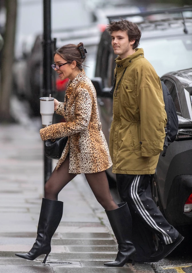 Kruz Bekam sa devojkom Džeki Apostel