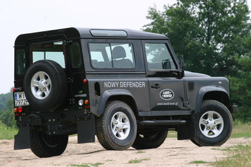 Land Rover Defender - Spec od zadań off-roadowych