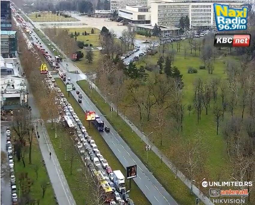 Gužva kod Palate Srbije