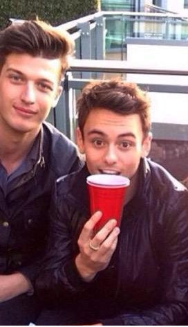 Edward William i Tom Daley mieli sekretny romans