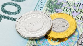 ZUS wypłaca 312,71 zł dodatku na prąd – bez względu na wiek i dochód