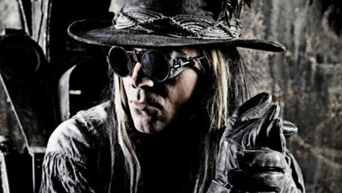 Legenda gotyckiego rocka, Fields of the Nephilim, wystąpi na kolejnej edycji Castle Party w Bolkowie. Poza kultowymi kawałkami zespół uraczy nas również porcją świeżej twórczości. Znamy również terminy imprezy, która trwać będzie cztery dni.