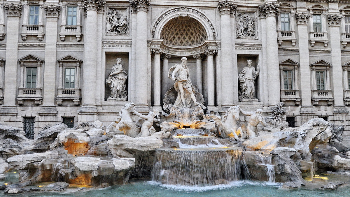 Miasto Rzym postanowiło zerwać z wieloletnią tradycją - pieniądze, które turyści wrzucają do słynnej fontanny di Trevi, przestaną trafiać do potrzebujących. Władze chcą, aby stały się częścią budżetu miejskiego. Nie wszyscy są zadowoleni z takiej decyzji.