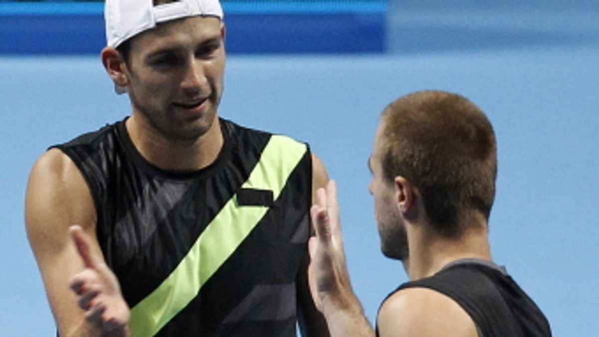 Polsko-austriacki debel Łukasz Kubot i Oliver Marach przegrał z Serbami Novakiem Djokovicem i Viktorem Troickim 2:6, 6:4, 7-10 w drugiej rundzie turnieju tenisistów rangi ATP Masters1000 na twardych kortach w Indian Wells (z pulą nagród 3,645 mln dolarów).