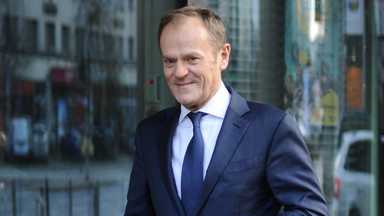 Donald Tusk spędza weekend z wnuczką. Pokazał malunki, które stworzyła... na ścianie