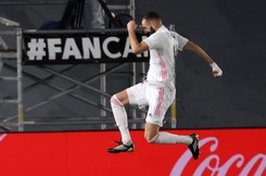 Fenomenalny gol Karima Benzemy. Real Madryt wygrał piąty mecz z rzędu