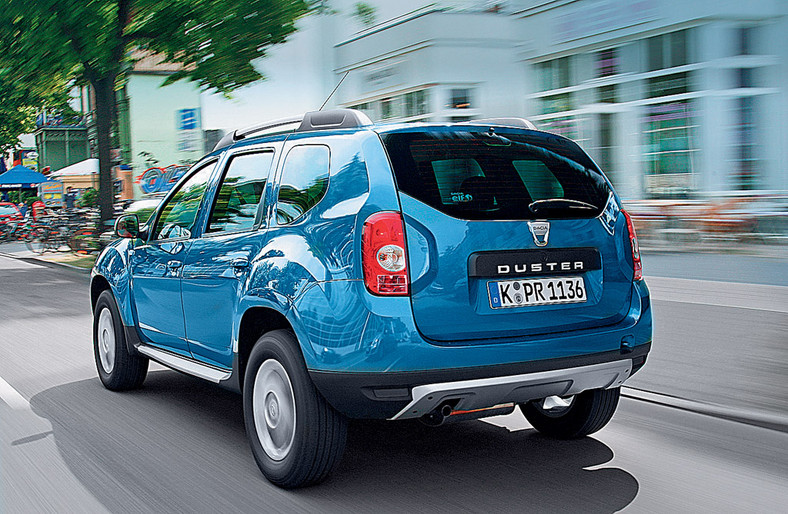 Dacia Duster kontra Łada Niva, Suzuki Jimny i Suzuki SX4: porównujemy najtańsze 4x4 na rynku