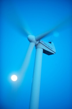 Energetyka wiatrowa przyciąga inwestorów