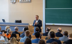 Tusk: Własne mieszkanie nie może być przywilejem bogaczy