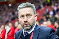 Polacy rozpoczną zgrupowanie bez selekcjonera Jerzego Brzęczka