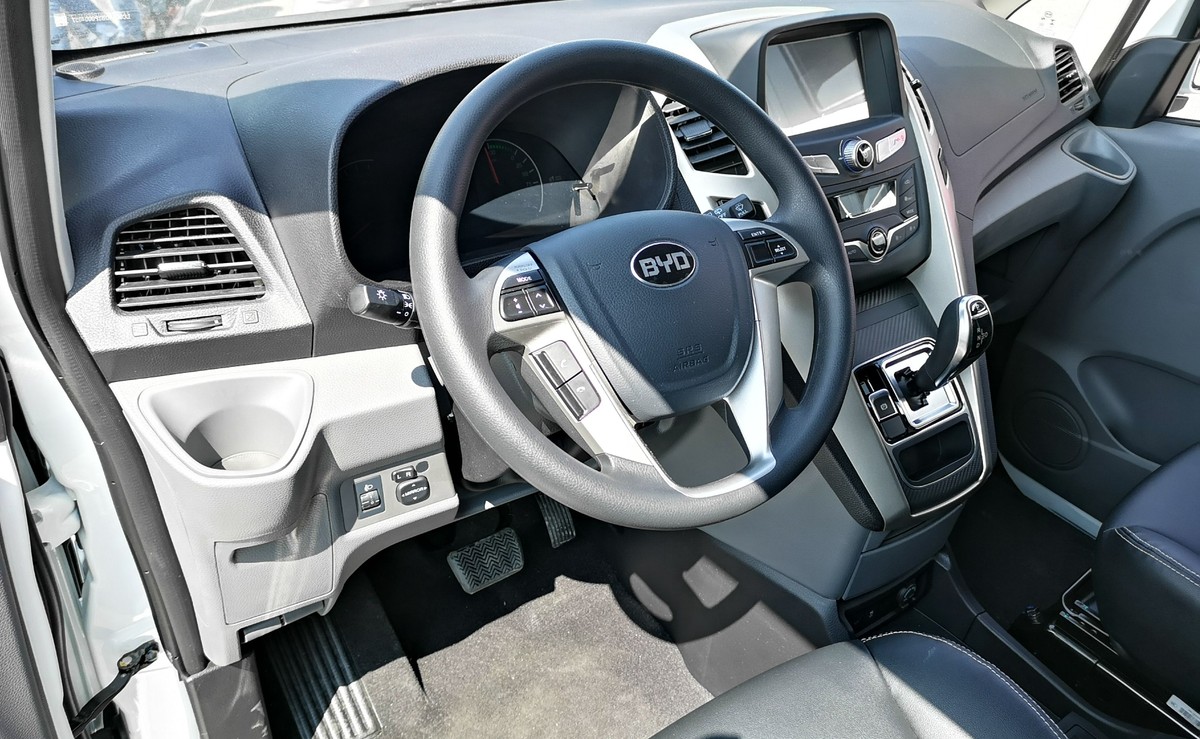 BYD wjeżdża do Polski. Nowa marka wprowadza 3 modele samochodów