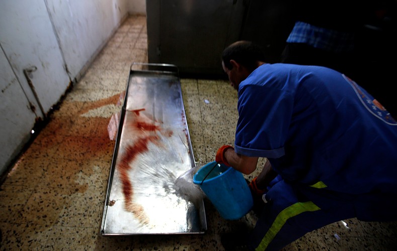 Krew w kostnicy w Gazie