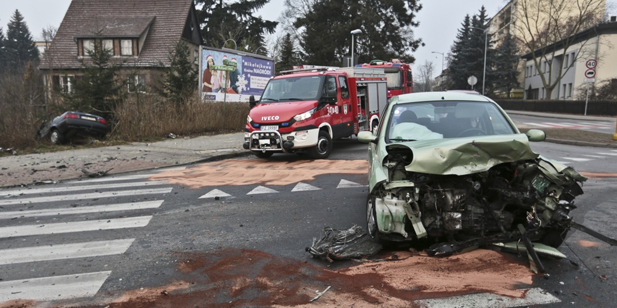 Czołowe zderzenie w Zielonej Górze. Są ranni!