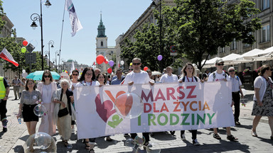 Ulicami Warszawy przeszedł XIV Marsz dla Życia i Rodziny