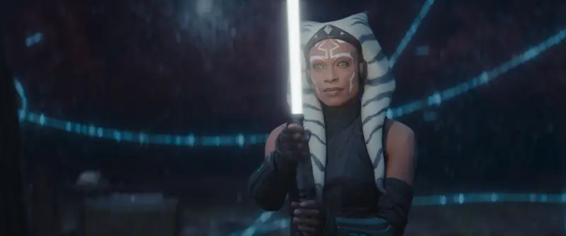 Była Jedi, uczennica Skywalkera. Kim jest Ahsoka Tano i dlaczego warto śledzić jej losy?