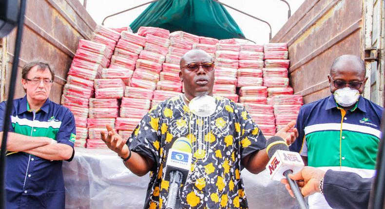 L-R: Devlin Hainsworth, MD, Foods Division, FMN, Gbolahan Lawal, Honourable Commissioner Lagos State Ministry of Agriculture, and Boye Olusanya, Group Chief Operating Officer, FMN, at the official handover of food products donated by Flour Mills of Nigeria Plc (FMN), as part of FMN’s commitment to support impact of lockdown instituted to reduce the spread of Coronavirus across Nigeria.