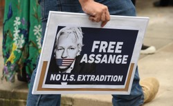 Decyzja o ekstradycji szefa WikiLeaks do Stanów Zjednoczonych w przyszłym roku