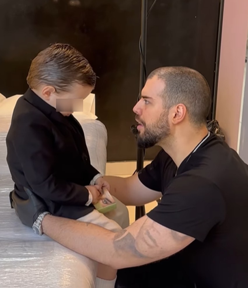 Adam Adaktar sa sinom