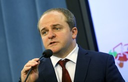 Referendum w Warszawie: Kowal chce interweniować w sprawie nawoływań Tuska i Komorowskiego