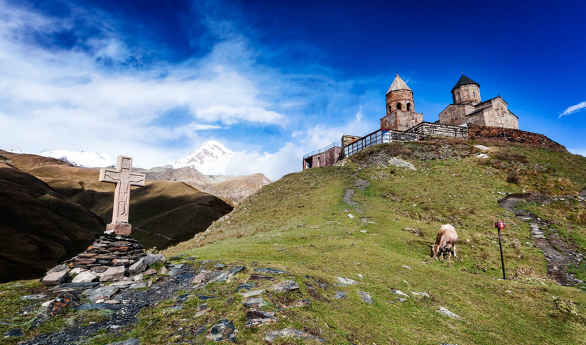 Armenia i Gruzja – perły Kaukazu - Kazbegi