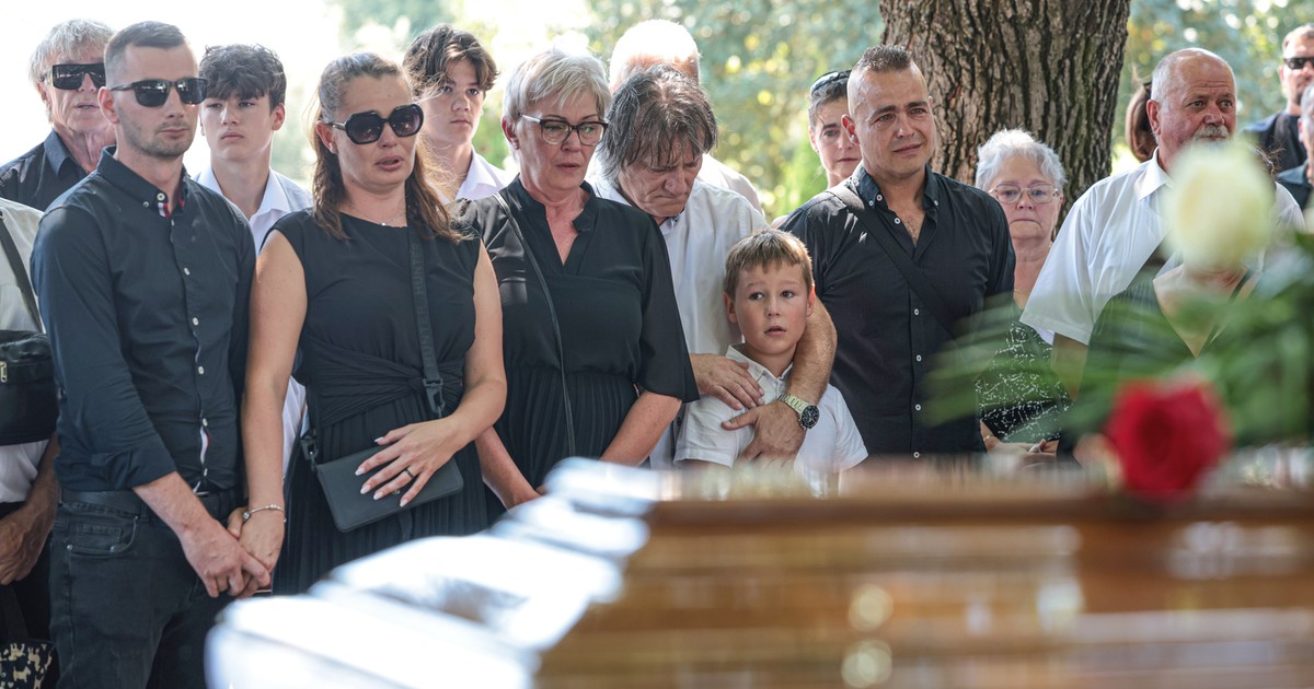 „Anya messze dolgozik” – Titkolják a meggyilkolt kézilabdázónő kislánya elől, hogy az édesanyja meghalt
