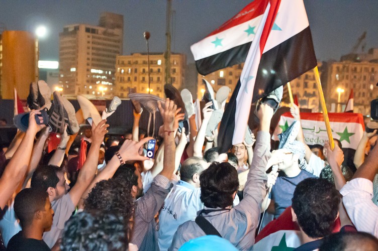 6. Krwawe protesty w Syrii. W wyniku upadku dyktatorów w Tunezji i Egipcie, arabska wiosna dotarła m.in. do Syrii. Prezydent Baszar al-Assad mimo presji międzynarodowej krwawo rozprawiał się z opozycjonistami. Fot.flickr/Saleem - Homsi