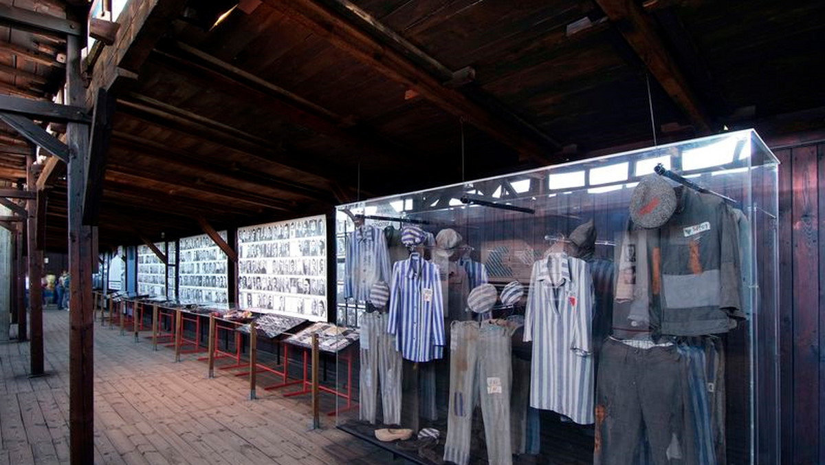 Otwarciem wystawy listów więźniów obozu koncentracyjnego na Majdanku i ich bliskich rozpoczęły się we wtorek Dni Majdanka. Są organizowane corocznie dla upamiętnienia tysięcy ludzi więzionych i zamordowanych przez hitlerowców w tym miejscu.