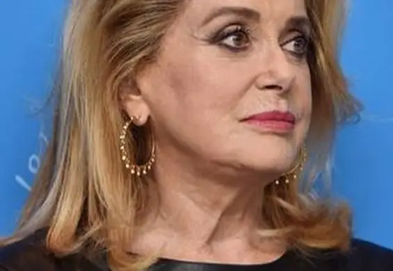 Catherine Deneuve broni prawa mężczyzn do molestowania, które nazywa "nieudolnym flirtem"