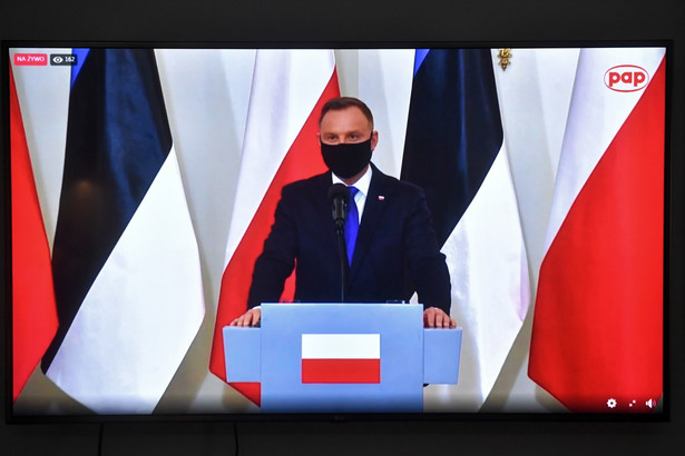 Prezydent Andrzej Duda podczas wypowiedzi dla mediów