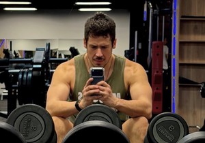 Nikola Rokvić puca od mišića